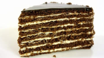Торт "Спартак" Шоколадно-медовый торт со сметанным заварным кремом.