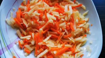 Recipe ВКУСНЯШКА из моего детства. Всего Три ингредиента, просто и вкусно. Морковь с яблоком и сахаром.
